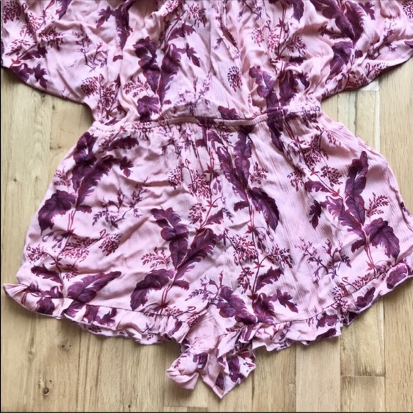 Topshop • Pink Playsuit, Summer Romper - Picture 7 of 8